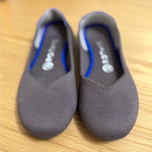 Rothy’s The Flat Round Toe – Retired Color “Mink” – Size 7.5  Washable Eco Flats - Picture 3 of 12